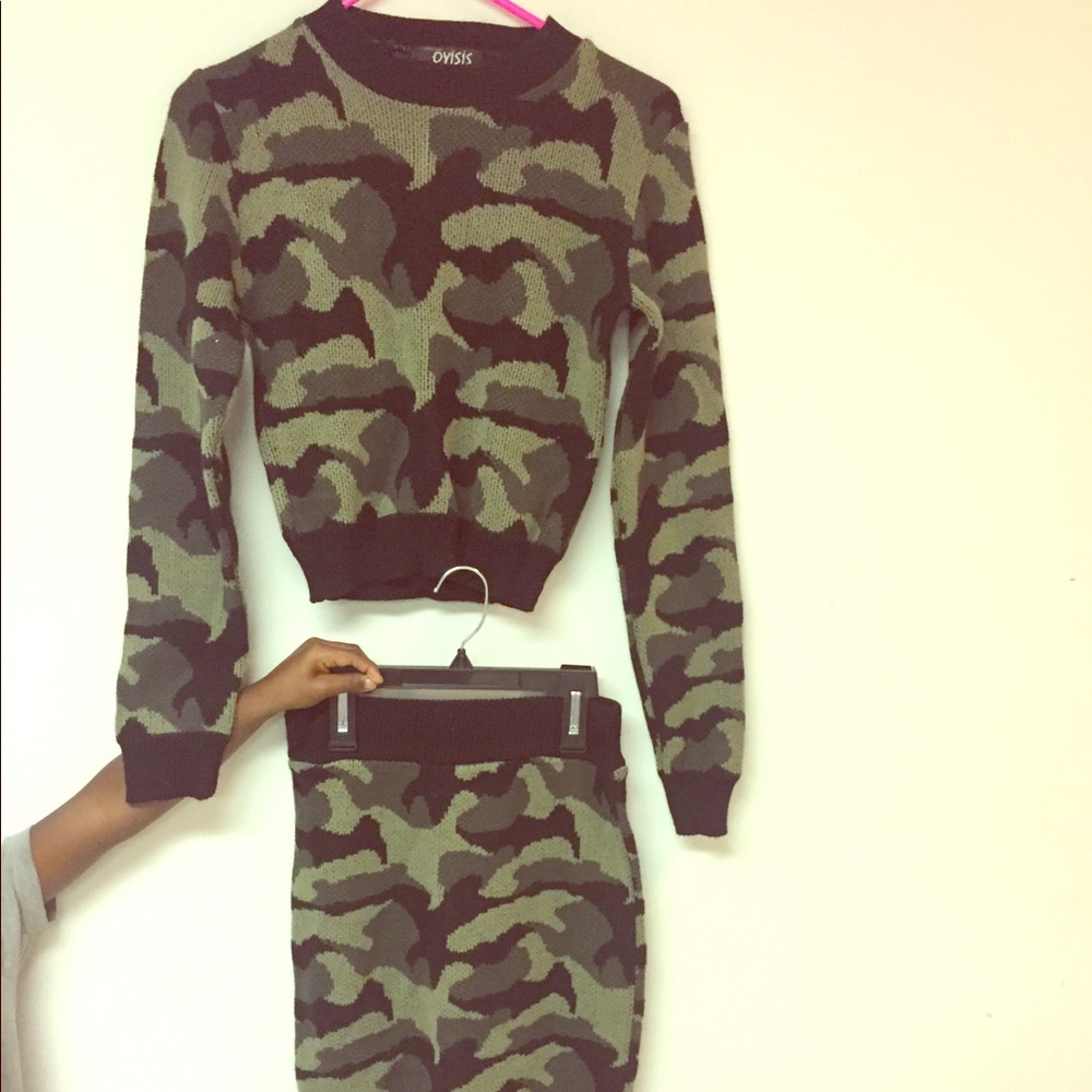 Two piece pencil skirts set